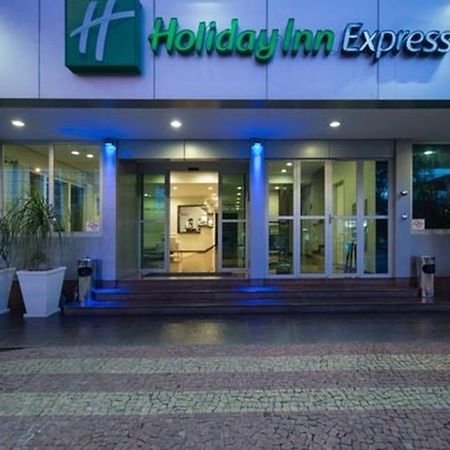 Holiday Inn Express Avenida Sumare Sao Paulo Exterior photo
